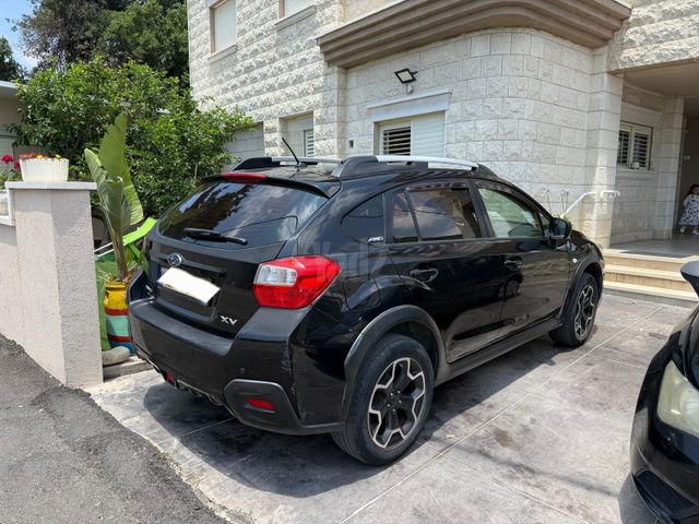 מודעת רכב סובארו XV