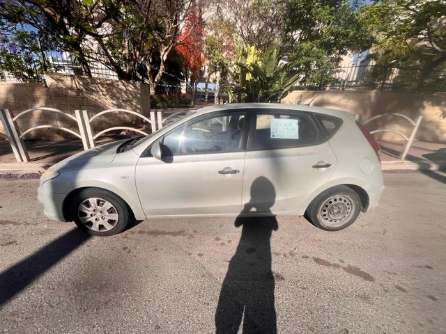 מודעת רכב יונדאי i30
