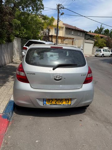 מודעת רכב יונדאי i20