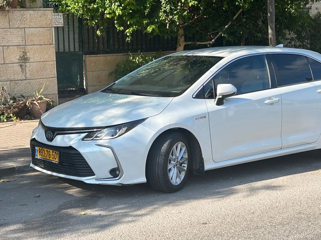 מודעת רכב טויוטה קורולה