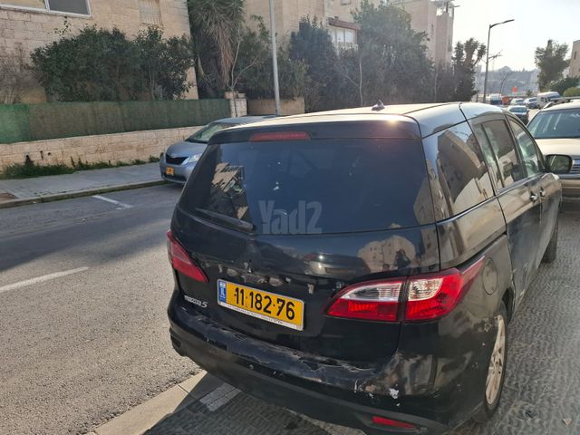 מודעת רכב מאזדה 5