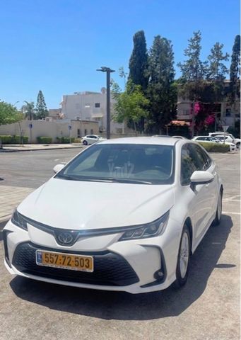 מודעת רכב טויוטה קורולה