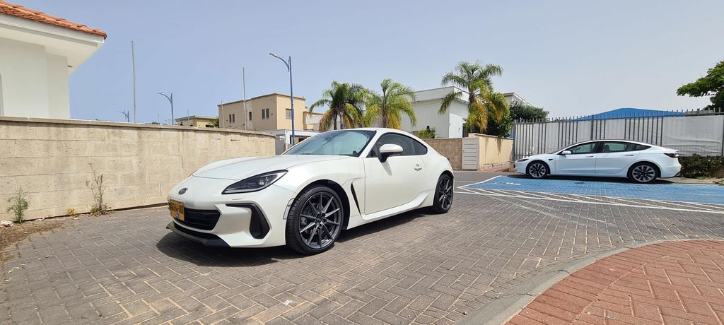 מודעת רכב סובארו BRZ