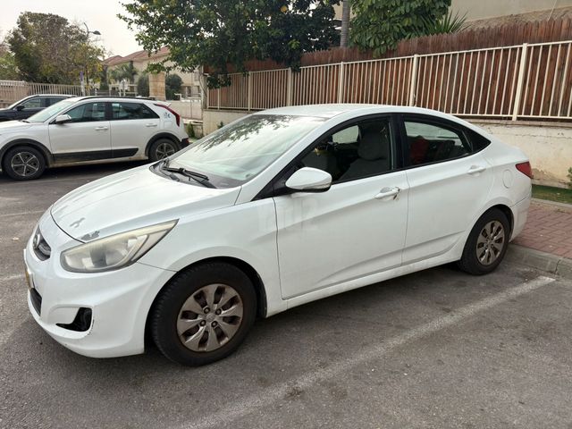 מודעת רכב יונדאי אקסנט i25