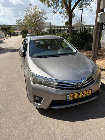 מודעת רכב טויוטה קורולה