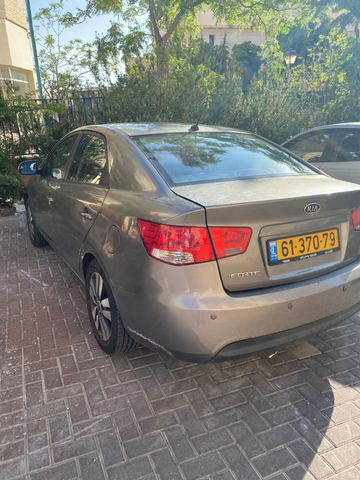 מודעת רכב קיה פורטה
