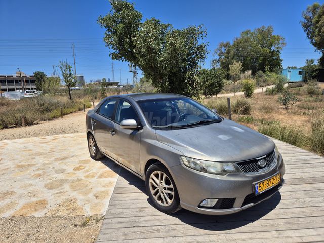 מודעת רכב קיה פורטה 