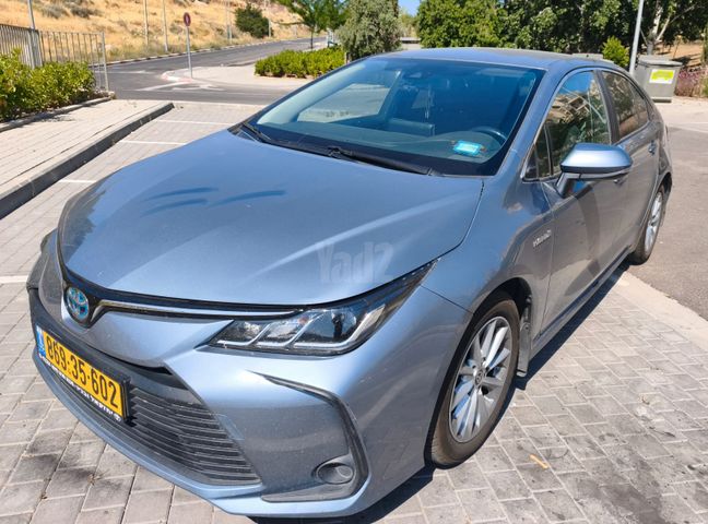מודעת רכב טויוטה קורולה