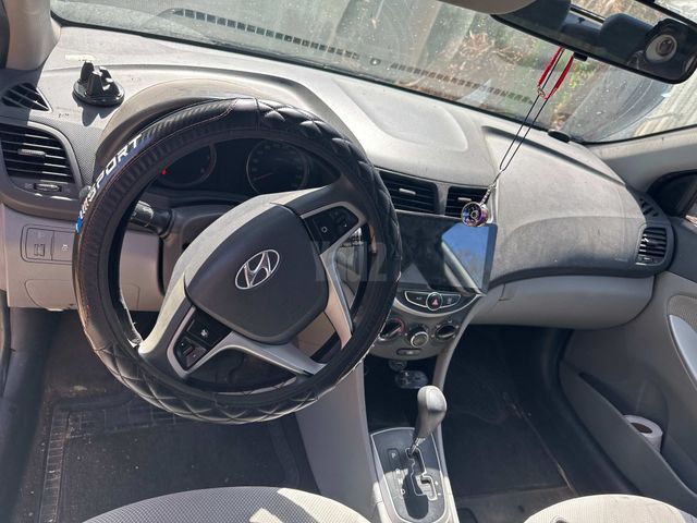 מודעת רכב יונדאי אקסנט i25