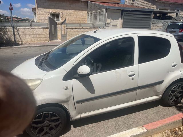 מודעת רכב פיג'ו 107