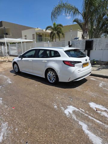מודעת רכב טויוטה קורולה