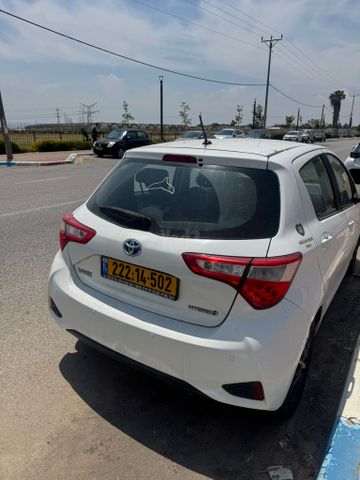 מודעת רכב טויוטה יאריס