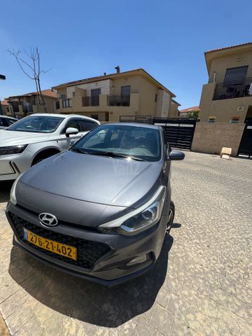מודעת רכב יונדאי i20
