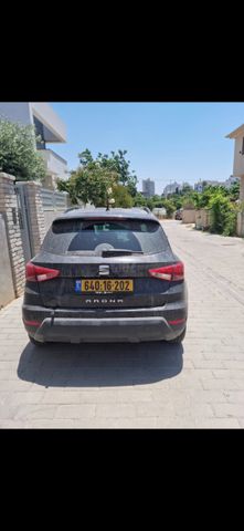 מודעת רכב סיאט ארונה