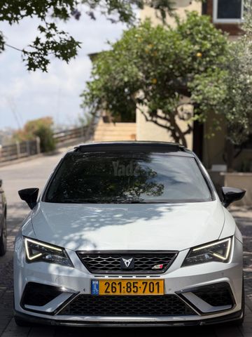 מודעת רכב סיאט לאון