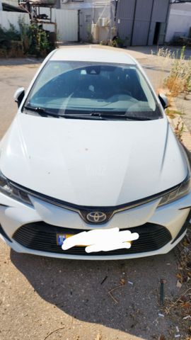 מודעת רכב טויוטה קורולה