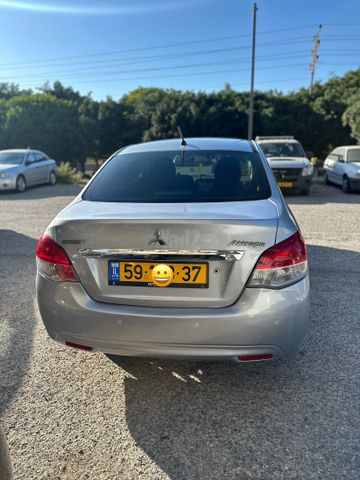 מודעת רכב מיצובישי אטראז'