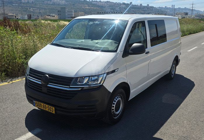 מודעת רכב פולקסווגן טרנספורטר