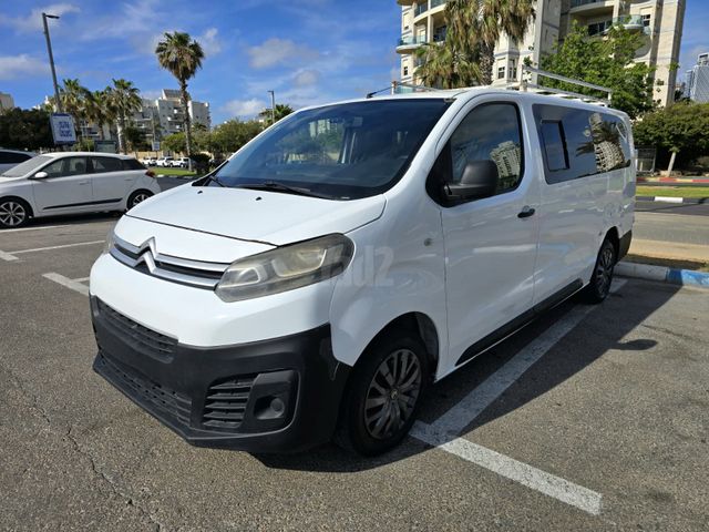 מודעת רכב סיטרואן ג'אמפי