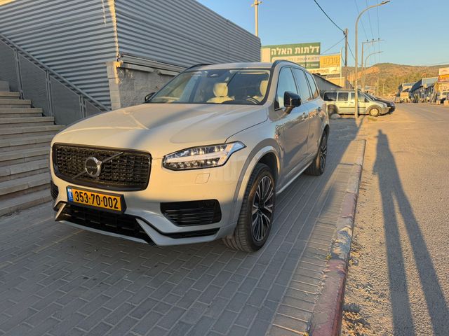 מודעת רכב וולוו XC90