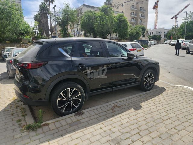 מודעת רכב מאזדה CX-5