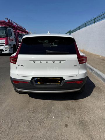 מודעת רכב וולוו XC40