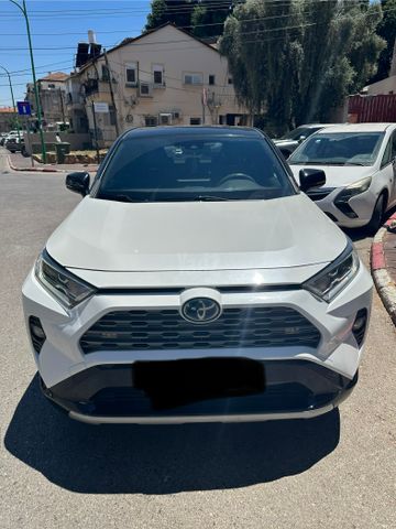 מודעת רכב טויוטה RAV4