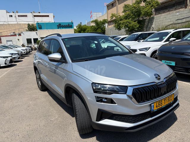 מודעת רכב סקודה קארוק
