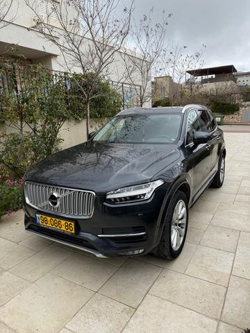 מודעת רכב וולוו XC90