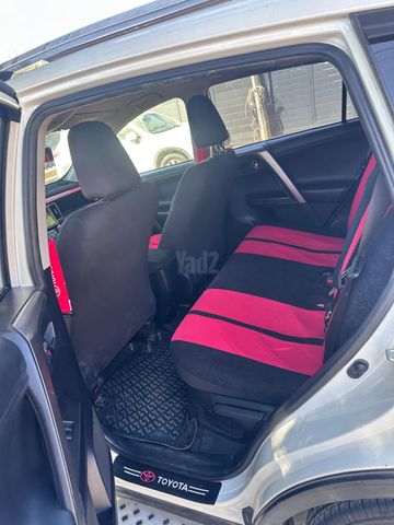 מודעת רכב טויוטה RAV4