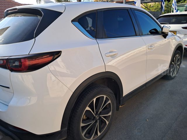 מודעת רכב מאזדה CX-5