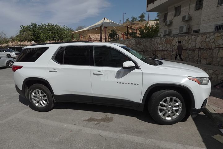 מודעת רכב שברולט טראוורס