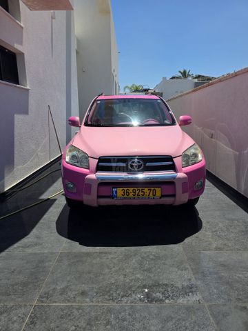 מודעת רכב טויוטה RAV4