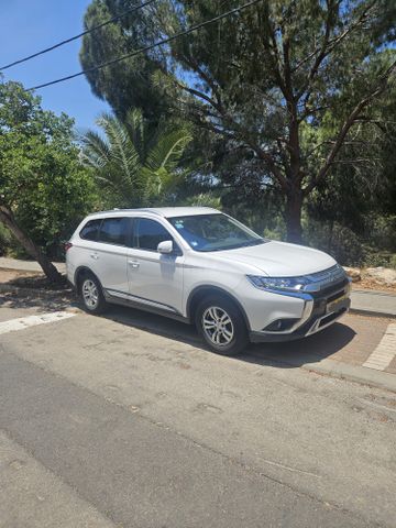מודעת רכב מיצובישי אאוטלנדר
