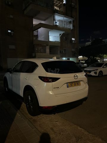 מודעת רכב מאזדה CX-5