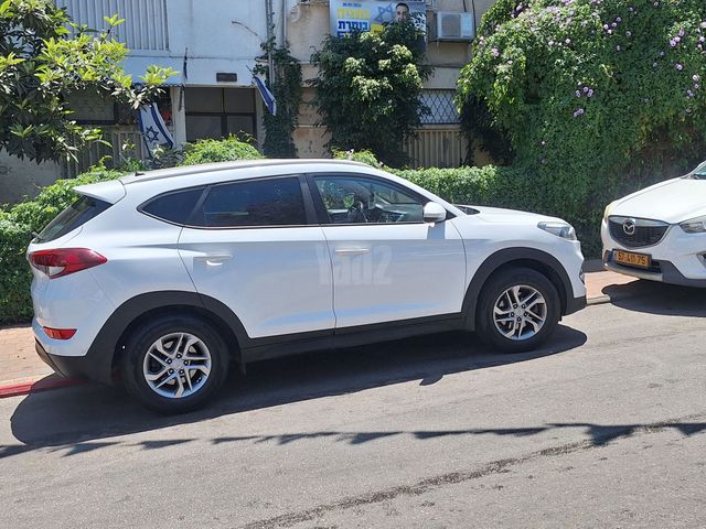 מודעת רכב יונדאי טוסון