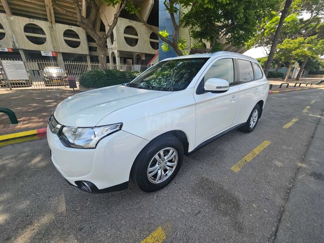 מודעת רכב מיצובישי אאוטלנדר