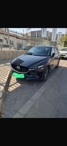 מודעת רכב מאזדה CX-5