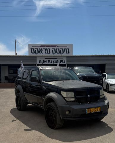 מודעת רכב דודג' ניטרו