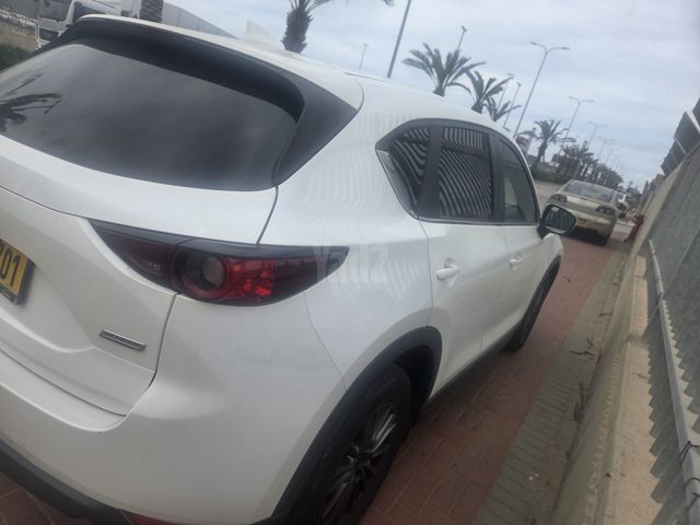 מודעת רכב מאזדה CX-5
