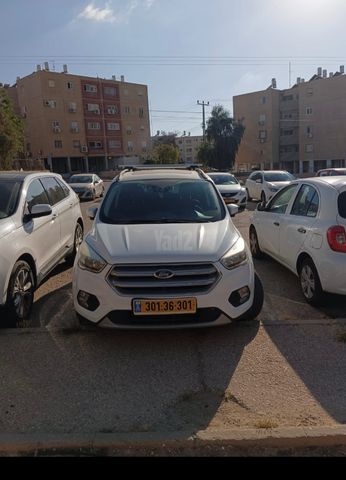 מודעת רכב פורד קוגה