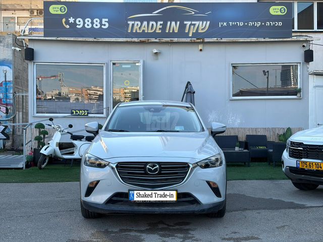 מודעת רכב מאזדה CX-3