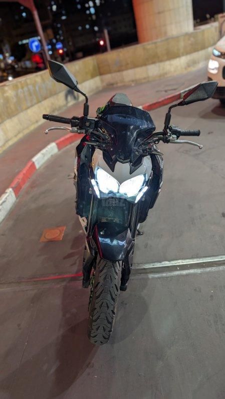 מודעת רכב קאוואסאקי Z900