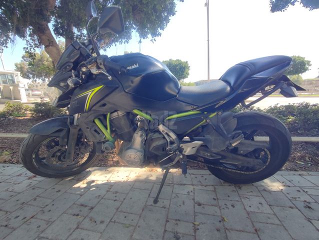 מודעת רכב קאוואסאקי Z650 abs