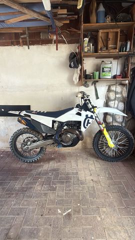 מודעת רכב הוסקוורנה FC450