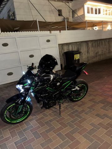 מודעת רכב קאוואסאקי Z900