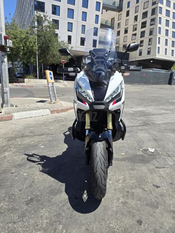 מודעת רכב הונדה X-ADV750
