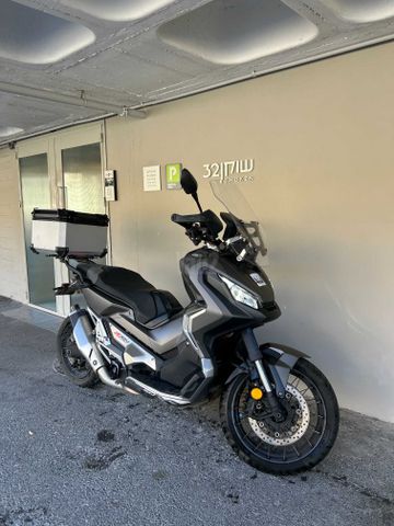מודעת רכב הונדה X-ADV750