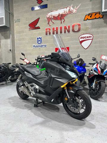 מודעת רכב הונדה פורזה 750