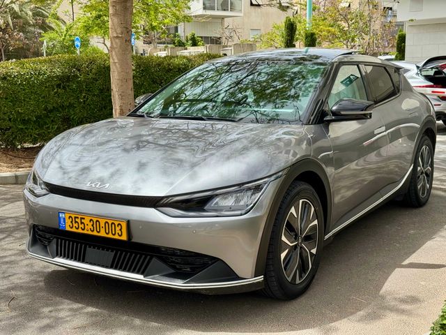 מודעת רכב קיה EV6